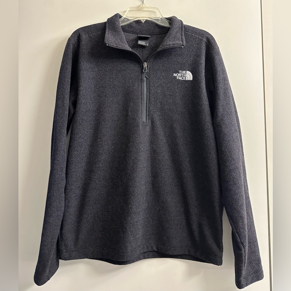North Face Men’s Half Zip Fleece - Size Medium